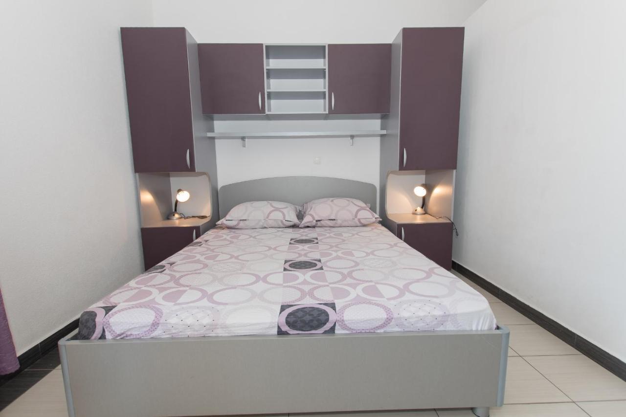 Studio Apartments Zloic In Krvavica Exterior photo